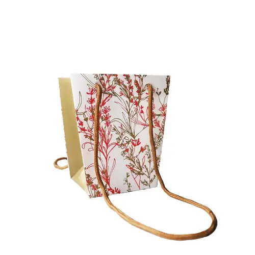 Tasche Arborescen weiss 11x15x17cm