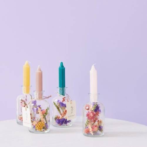 Glas Flasche mit mix Trockenblumen +Kerze 07x22cm