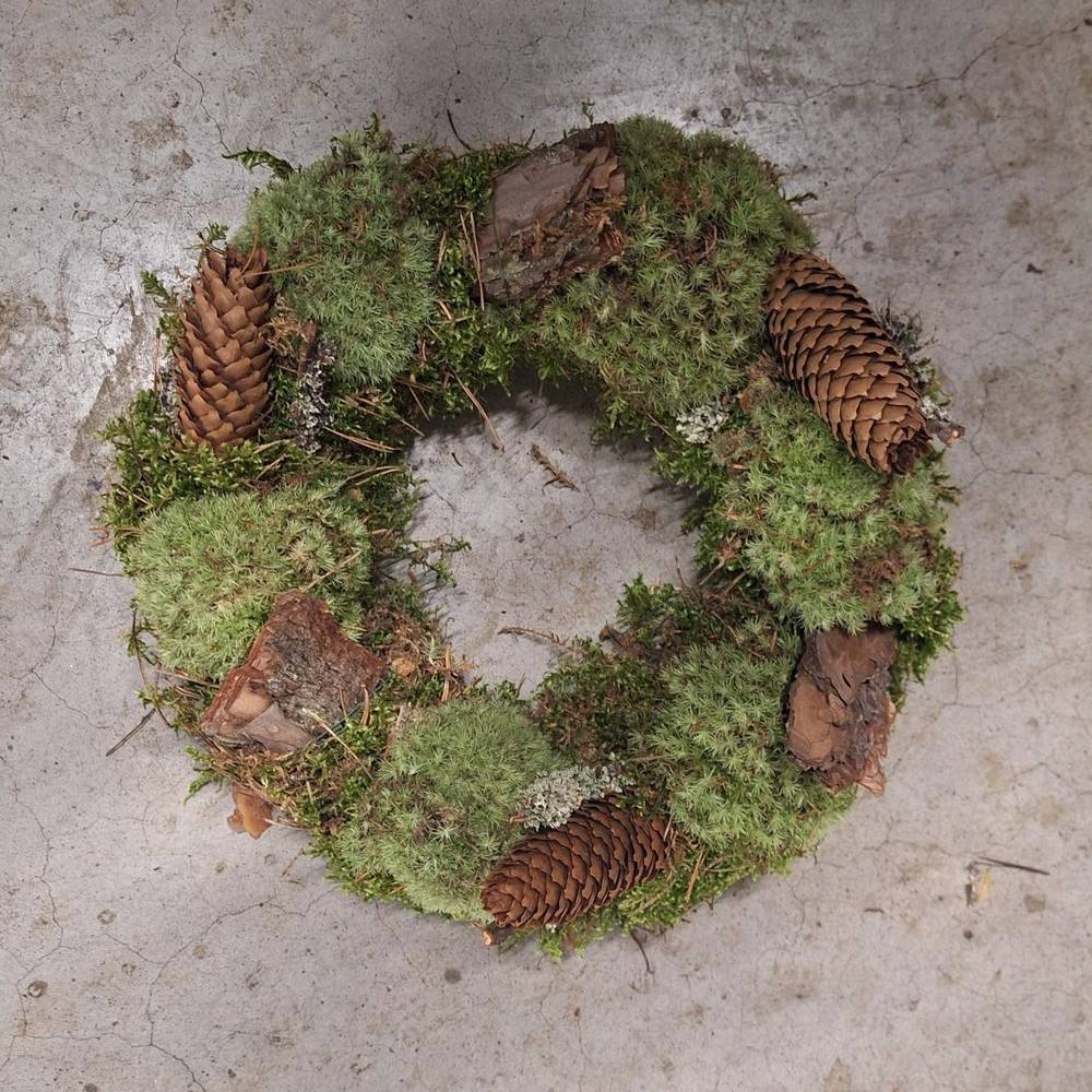 Kranz grün/braun Wald Moos/Zapfe D30cm