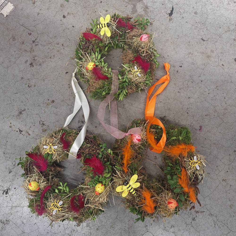 Kranz Oster mit Deko 234 D25cm