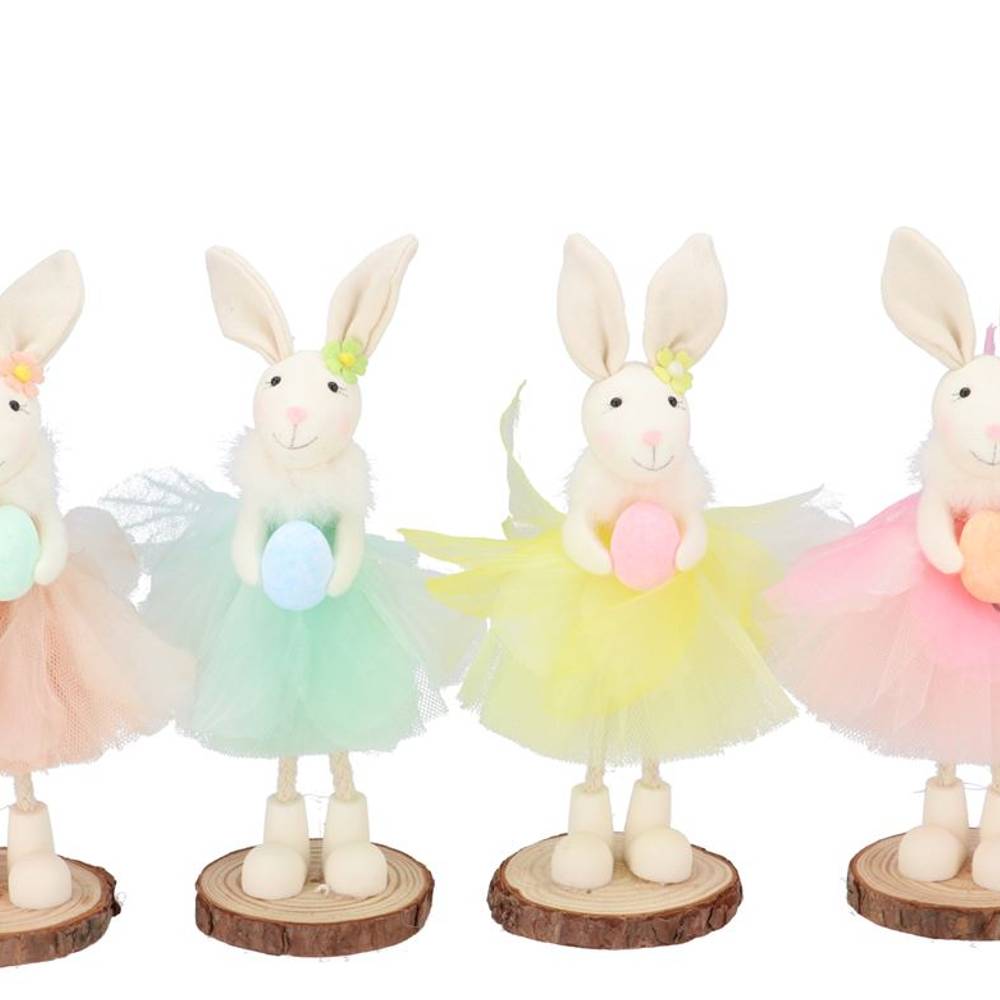 Hase Ballet auf Holzscheibe mix pastel 06x06x20cm