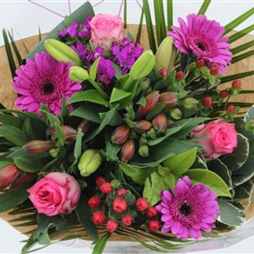Strauß lila Rosen Speciaal 50cm 21 Stiele