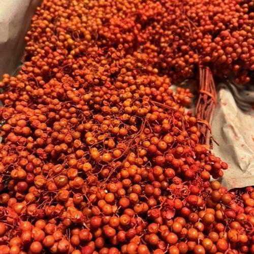 Pfeffer Berry orange gefärbt 175 Gramm