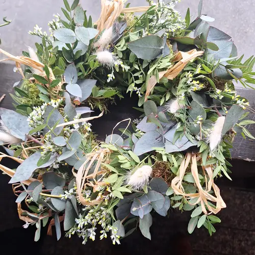 Kranz Frisch grün Mix/Raffia D25cm (729)