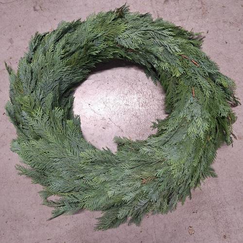 Kranz blau/grün Thuja halb gebunden 65cm